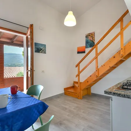 Apartamento Il Melograno-4 By Interhome
